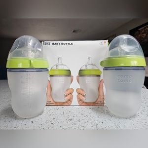 Comotomo 8 oz baby bottle 2 pack, Green